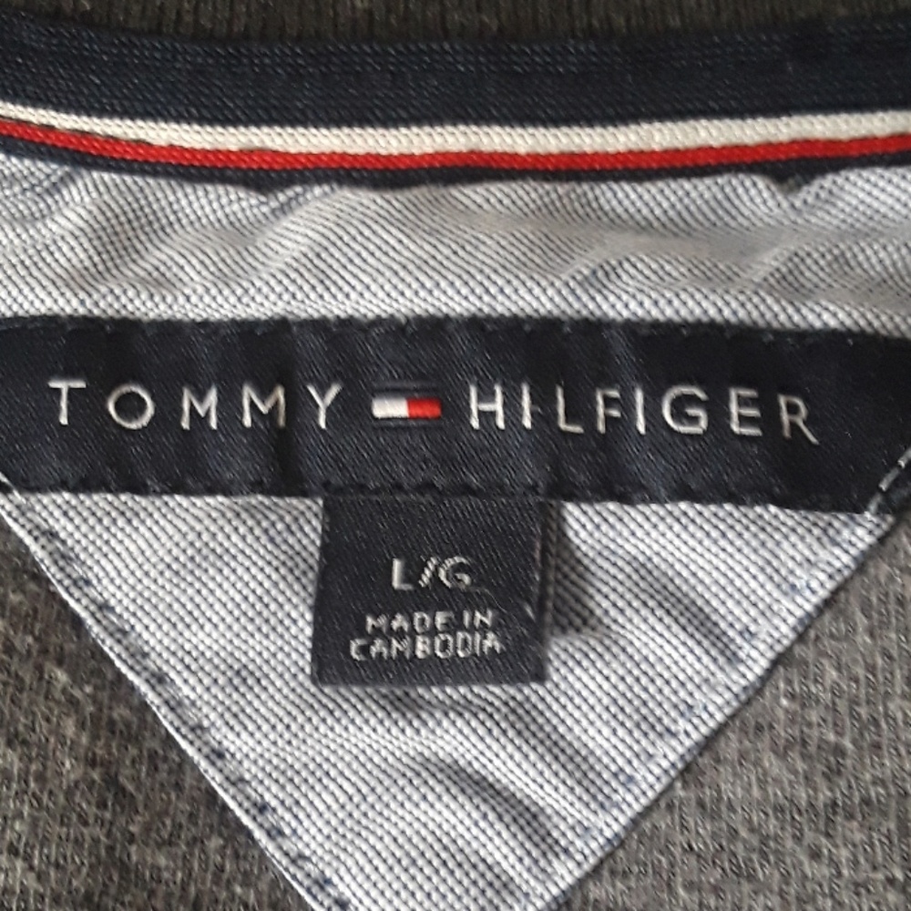 TOMMY HILFIGER CREW NECK SWEATSHIRT SZ L - Picture 4 of 4